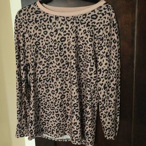 Leopard long sleeved top